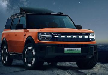 Новый Ford Bronco с запасом хода более 1200 км получил встроенную палатку на крыше и походную кухню