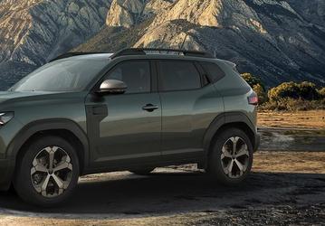 Новый Renault Duster 2025 появился в продаже в России: полноприводный гибрид с заводской русификацией — за 4,253 млн рублей