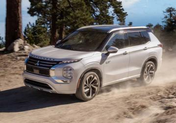 Outlander по-прежнему с Mitsubishi в России: компания продлила патент на торговую марку Outlander