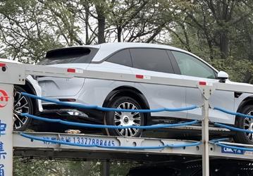 Zeekr 7X 2026 впервые показали вживую: теперь видны и внешние изменения