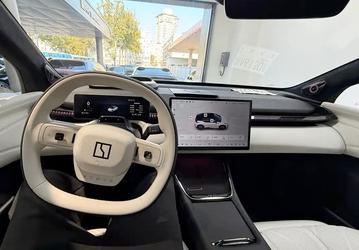 Zeekr X 2026 получит новый аккумулятор Energee. Машину впервые показали вживую
