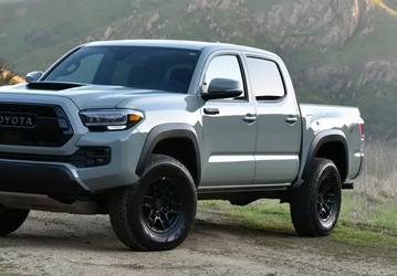 Внедорожники Toyota Tacoma IV 2025 TRD Off Road из Канады появились у российских дилеров — с усиленной антикоррозийной защитой и подготовкой к холодному климату, но цены немалые