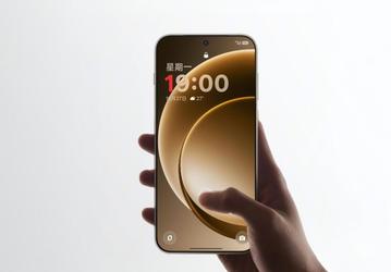 OnePlus построила единственные в Китае производственные линии для экрана OnePlus 15 разрешением 1,5К с частотой 165 Гц