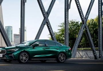 Geely Emgrand нового поколения с дизайном «под Mercedes-Benz» полноценно представят 11 октября