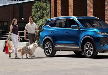 Заменитель Volkswagen Tiguan от Chery подешевел в России: Tenet T7 теперь стоит от 2,63 млн рублей