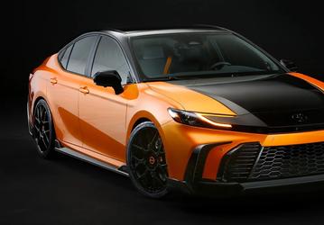 Представлена Toyota Camry XSE AWD Hybrid 2025: доработанная подвеска, улучшенные тормоза, полный привод и 232 л.с.