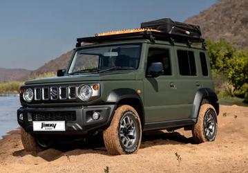 В России начали продавать пятидверные внедорожники Suzuki Jimny 2025 — почти на 1 миллион рублей дешевле, чем такие же Suzuki Jimny год назад