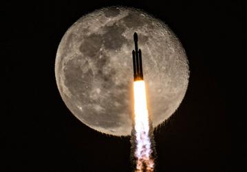 SpaceX получила контракт на запуск четырёх ракет Falcon Heavy для миссий национальной безопасности США