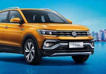 Новые Volkswagen T-Cross предлагаются в России под заказ от 2 млн рублей: самые дешевые версии — с классическим «автоматом»