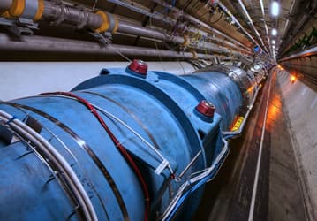 Большой адронный коллайдер остановят до 2030 года