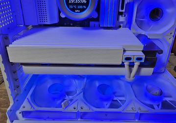 «Тяжелый люкс»: геймер создал 3-килограммового монстра из MSI RTX 3080 Ventus, установив вместо теплораспределительной пластины радиатор от автомобильного аудиоусилителя