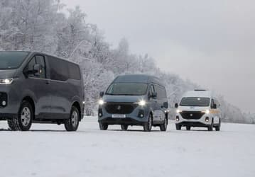 В России начали выпускать минивэн с 9-ступенчатым «автоматом» и пневмоподвеской: продажи Kapitan-C стартуют уже весной
