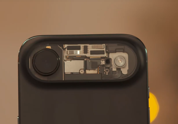 iPhone Air с прозрачной частью кастомизировали в России