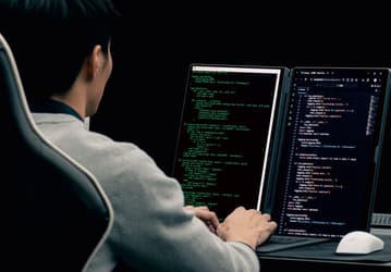Ноутбук с двумя 16-дюймовыми 3K-OLED-экранами и вообще без клавиатуры. Представлен Asus ROG Zephyrus Duo 2026