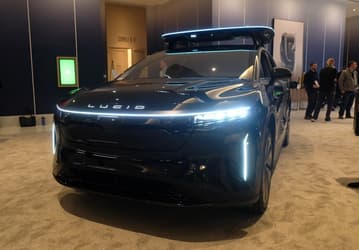 Роботакси Lucid Gravity для Uber: серийный образец представлен на CES 2026 и уже тестируется на дорогах залива Сан-Франциско перед запуском