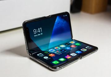 iPhone 18 откладывается: новинка выйдет только через год, в первом квартале 2027