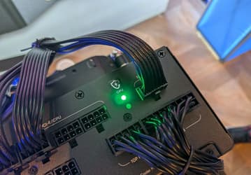 Видеокарты с разъёмом 12V-2x6 наконец-то перестанут гореть? Cooler Master представила защиту GPU Shield для новых блоков питания и даже отдельный адаптер