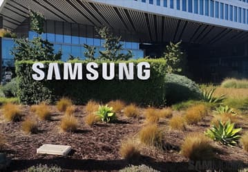 Samsung — крупнейший в мире производитель памяти. Компания отчиталась, что её операционная прибыль выросла втрое