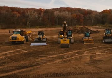 Caterpillar внедряет ИИ от Nvidia для автономной техники и «умных» заводов