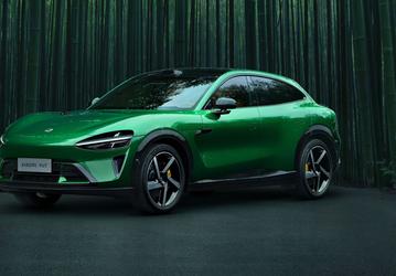 Xiaomi — топ. В Китае назвали самые качественные кроссоверы: Xiaomi YU7 на первом месте, BMW X5 — на 30-м, а Toyota RAV4 — на 38-м