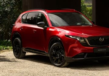 Кроссовер Mazda CX-5 стал одной из самых успешных моделей Mazda за все времена
