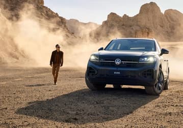 Volkswagen Touareg жив. В Китае представлен Volkswagen Touareg 2026 3.0 TSI Elite — V6, пневмоподвеска и ночное видение за 756 тыс. юаней (8,3 млн рублей)