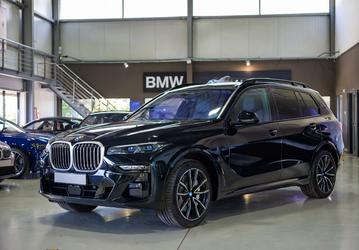 BMW X7 2025 российской сборки появились у дилеров