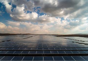 Tesla запустит гигантское производство солнечных панелей мощностью 100 ГВт в год