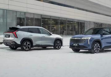 Monjaro устоял, но остальные подорожали: Geely подняла цены на кроссоверы, Geely Atlas прибавил сразу 164 тыс. рублей