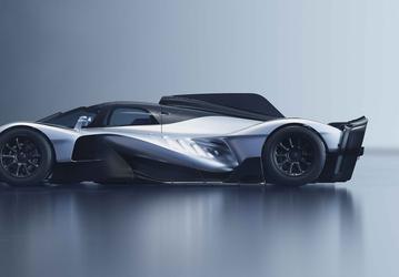 Red Bull раскрыла дизайн своего первого гиперкара RB17 с атмосферным V10 и электромотором перед стартом продаж 2026 года