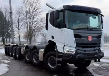 Полный привод, 16 колес, и 10 из них поворотные: чешская Tatra построила уникальный грузовик