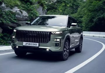 Вместо Hyundai Solaris и Creta. На бывшем российском заводе Hyundai будут выпускать кроссоверы Jeland J6 и J7 — машины уже сертифицированы