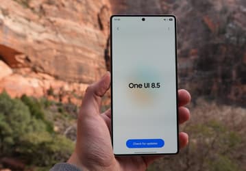 Большое обновление для Samsung Galaxy на подходе: One UI 8.5 замечена для Samsung Galaxy Z Fold4, Galaxy Z Flip4 и Galaxy M55s