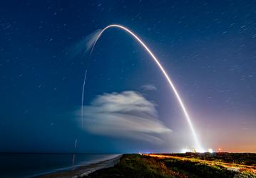 SpaceX пишет историю: ракеты Falcon 9 совершили 31-й и рекордный 33-й полёт в космос