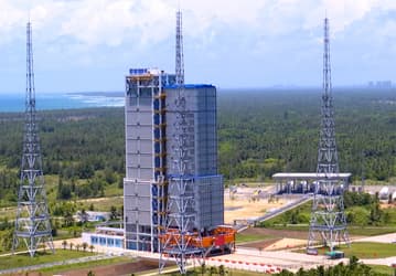 На космодроме Вэньчан завершается строительство стартовой площадки для пилотируемых полётов на Луну