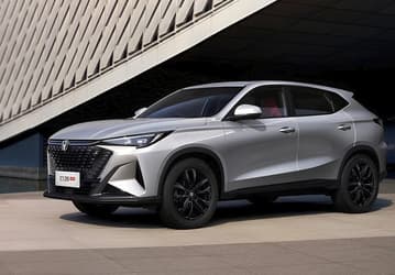 Больше и c улучшенным оснащением: в России представлен новый Changan CS35 Max — с обогревом боковых стёкол как у Lada Azimut