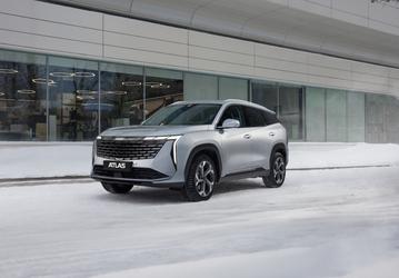 В России представлен новый переднеприводный кроссовер Geely Atlas