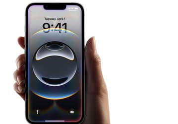 iPhone 17e получит MagSafe и станет мощнее iPhone 16e, но не подорожает. Так утверждает Bloomberg