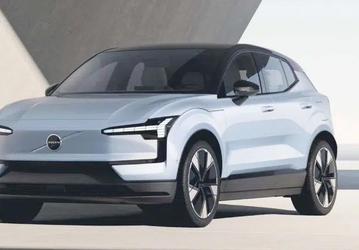 Новые кроссоверы Volvo могут загореться: компания объявила масштабный отзыв, акции упали