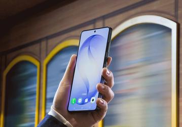 Представлен Samsung Galaxy S26 Ultra. «Антишпионский» экран, алюминиевый корпус, 60-ваттная зарядка, 7 лет обновлений, улучшенная камера — 1450 евро