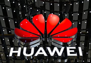 Выручка Huawei в 2025 году взлетела до рекордных 127 млрд долларов несмотря на американские санкции
