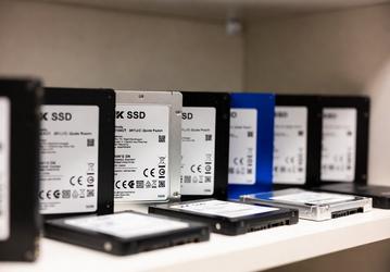 Counterpoint: цены на SSD и NAND продолжат расти, запасы жестких дисков на 2026 год распроданы