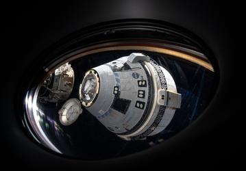 NASA снова выбирает между SpaceX и Boeing для полётов к МКС