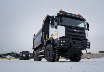 Вместо Scania и MAN. Совершенно новый российский полноприводный самосвал БАЗ S32A50 с независимой подвеской уже у дилеров