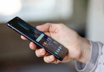 Xiaomi приостанавливает выпуск обновлений HyperOS для всех смартфонов