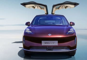 В России сертифицирован GAC Hyptec HT: двери как уTesla Model X, задний привод и 510 км на одной зарядке