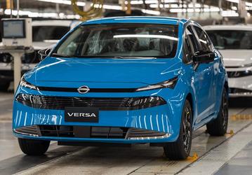 Самый дешевый Nissan сильно изменился. Рассекречен обновленный Nissan Versa — звук Bose в подголовниках и простой 1,6-литровый мотор