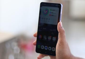 Samsung признала проблему экрана Galaxy S26 Ultra — но считает её несущественной