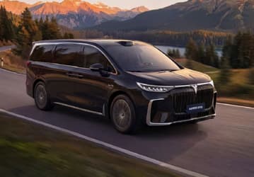 Аналог Lexus LM и Toyota Alphard от Voyah, только гораздо более доступный: гибридный Voyah Dreamer Champion Edition представят 10 марта
