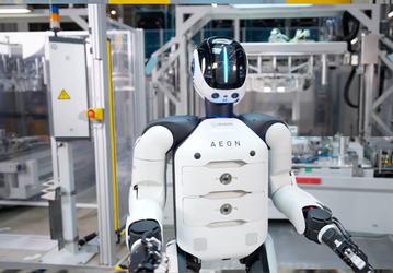 BMW на своём заводе в Германии заставила работать роботов. Гуманоидные Hexagon AEON занимаются различными задачами